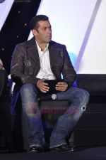 Salman Khan launches Blackberry Playbook  in Grand Hyatt, Mumbai on 22nd June 2011 (8).JPG